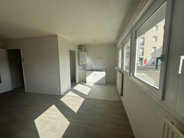  Appartement T2 - 46m2 - Gare - Le Mans - 2