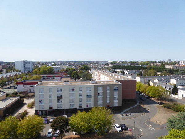  Appartement T3 - 66m2 - Marché des 4 saisons - Le Mans - 2